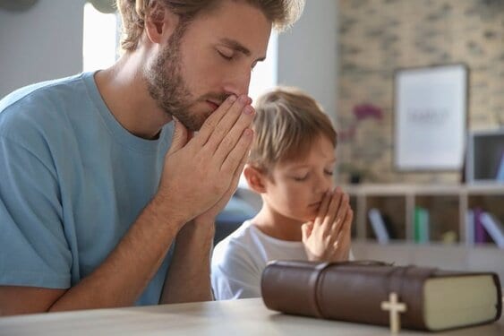 Valores cristãos para você passar para a sua família