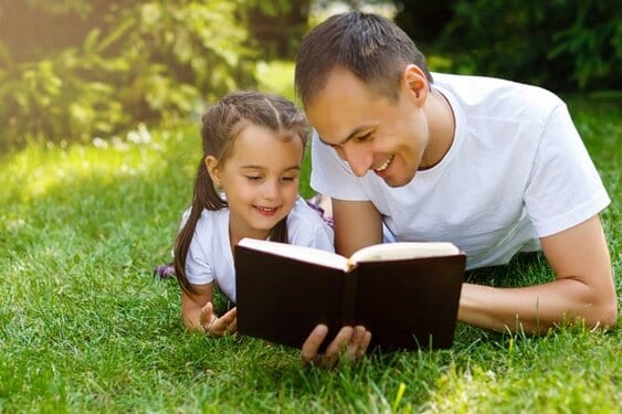 Dicas para ensinar os 10 mandamentos aos seus filhos