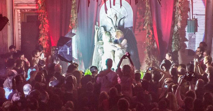 Ritual Satânico em Detroit