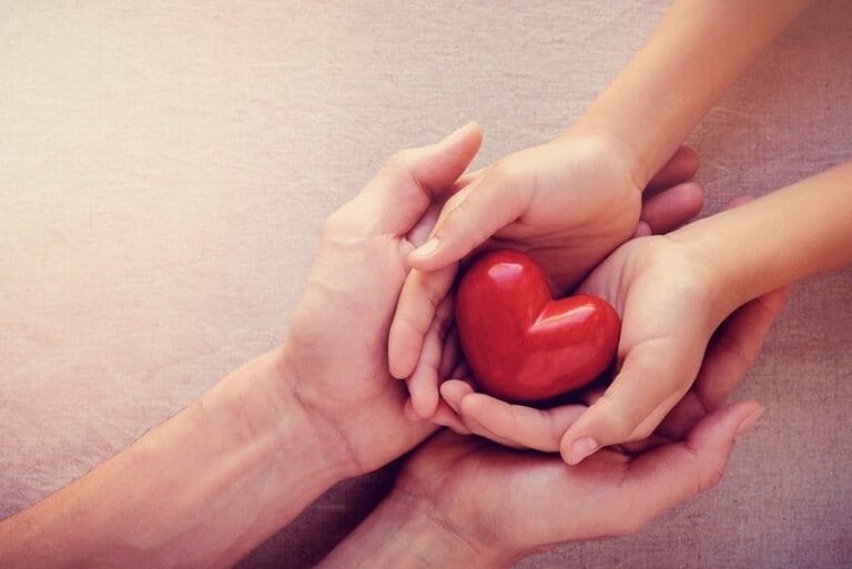 Deus é amor! Conheça 4 fatos que comprovam sua grandiosidade