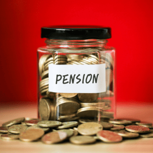 https://loanscanada.ca/wp-content/uploads/2021/04/CPP-Payments-Schedule-2021.png