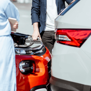 https://loanscanada.ca/wp-content/uploads/2022/06/Car-Accident-Uninsured-Driver.png