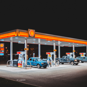 https://loanscanada.ca/wp-content/uploads/2026/04/business-loans-for-gas-station-businesses.png